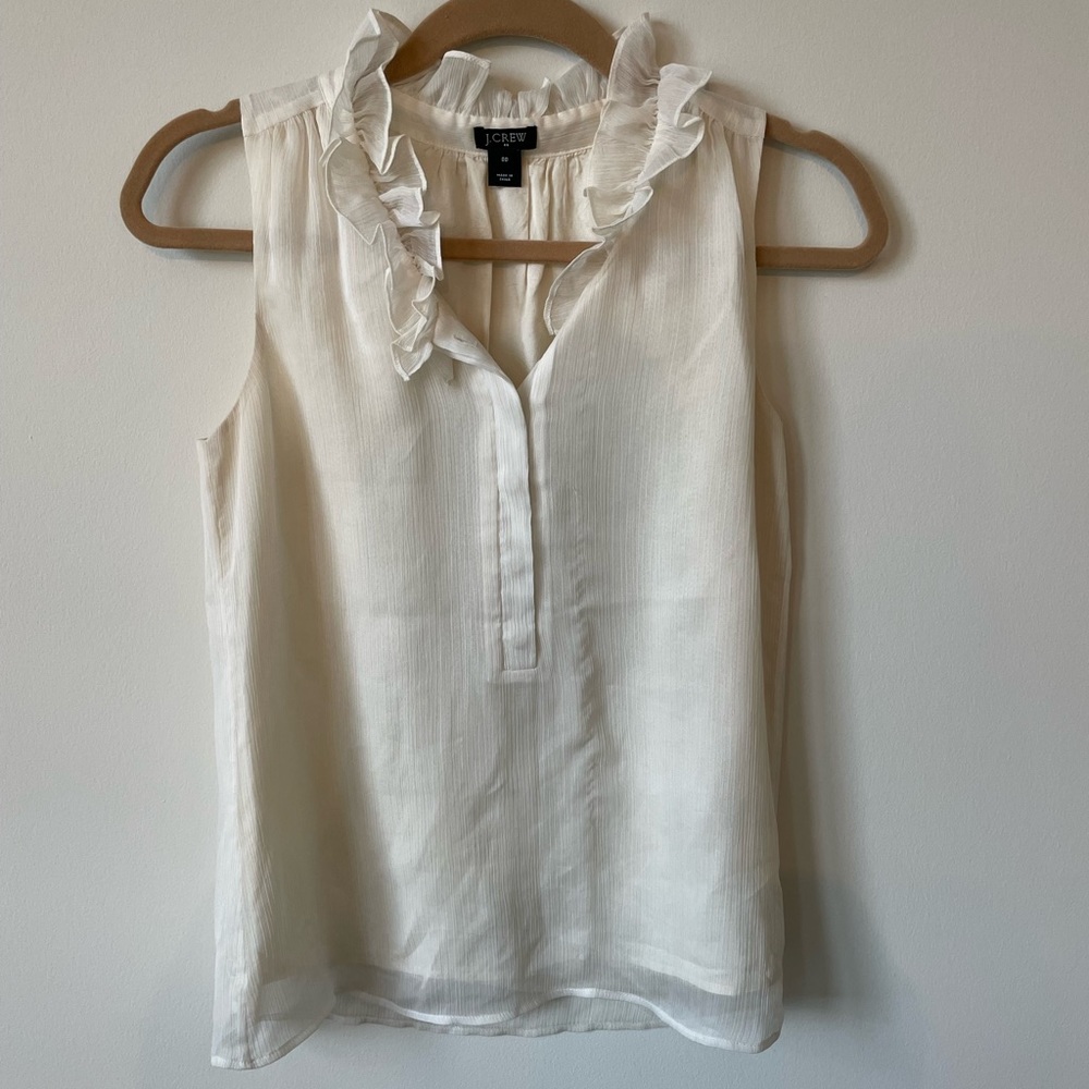 Beautiful gauzy tank